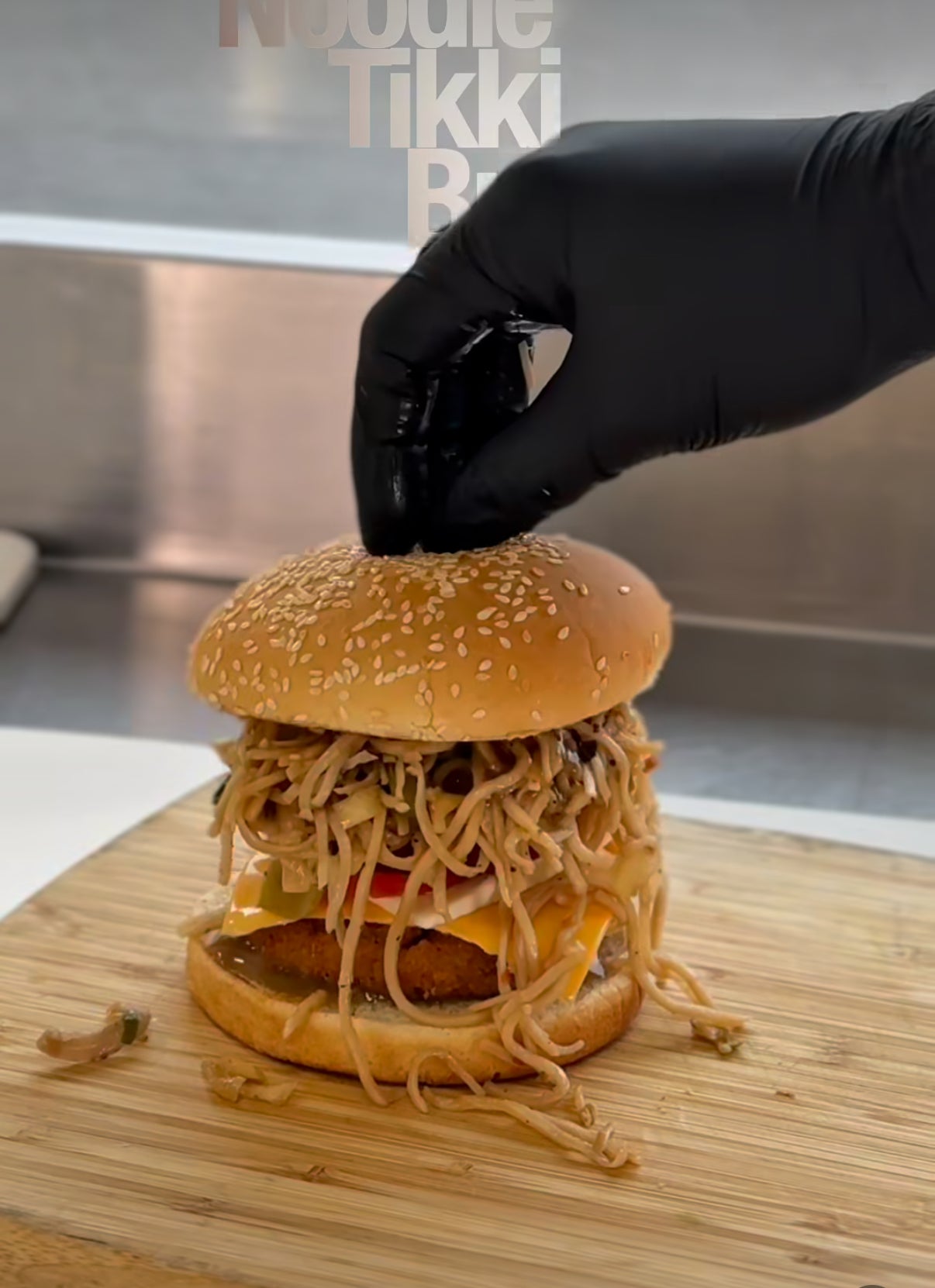 Noodle Tikki Burger